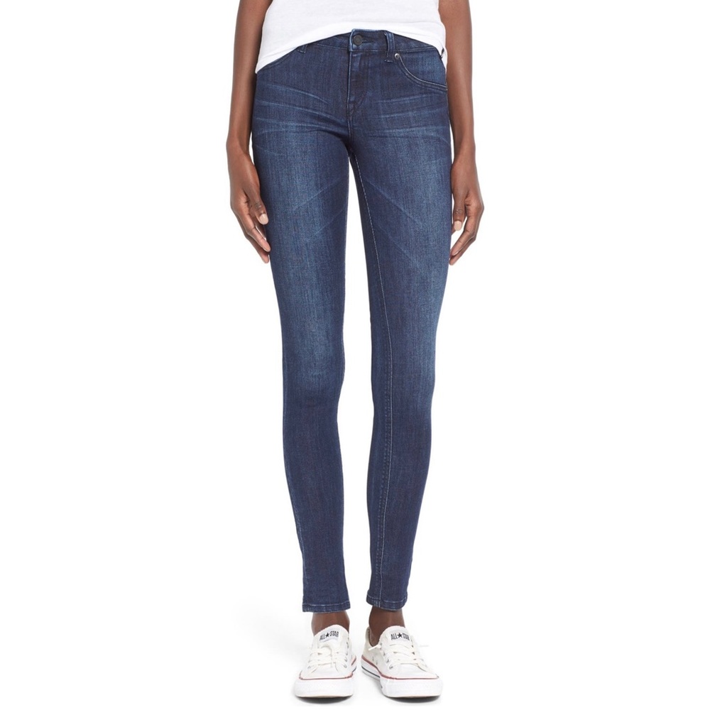 Volcom “Liberator” Denim Leggings • RARE + HTF • Juniors Size 9 (= Women’s 8)👖